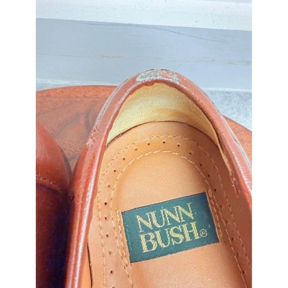 Nunn Bush Tan Leather Tassel Loafers‎
